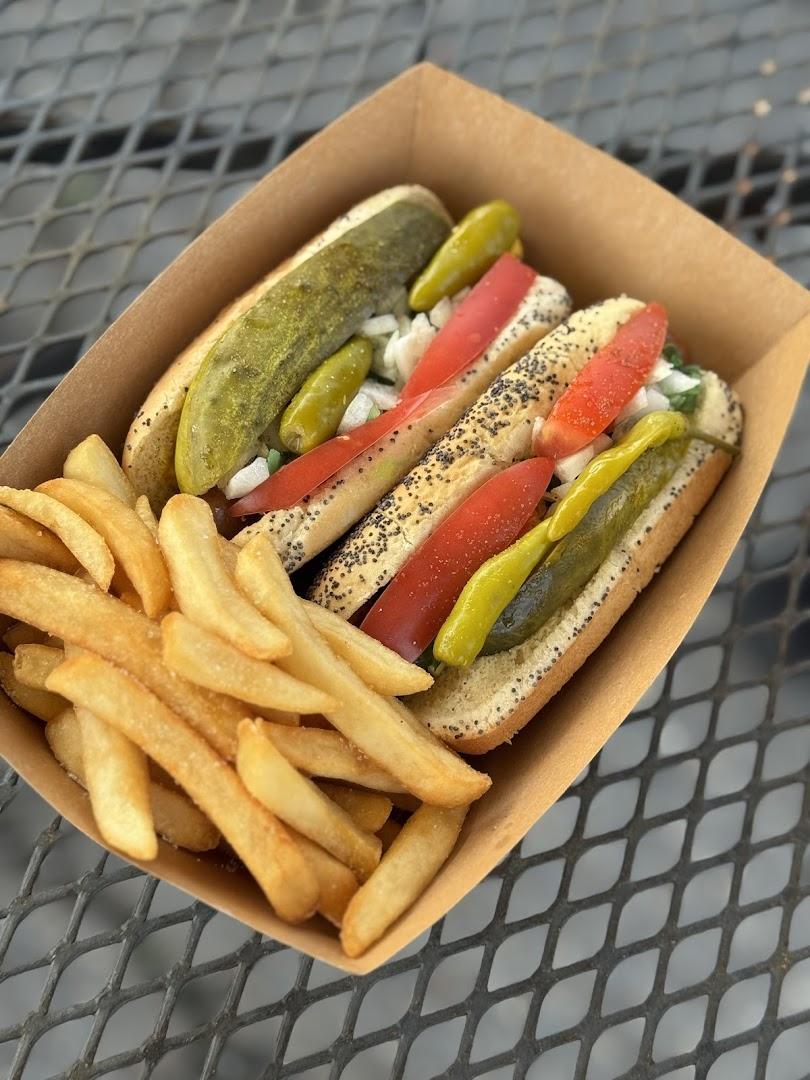 windy city eats .